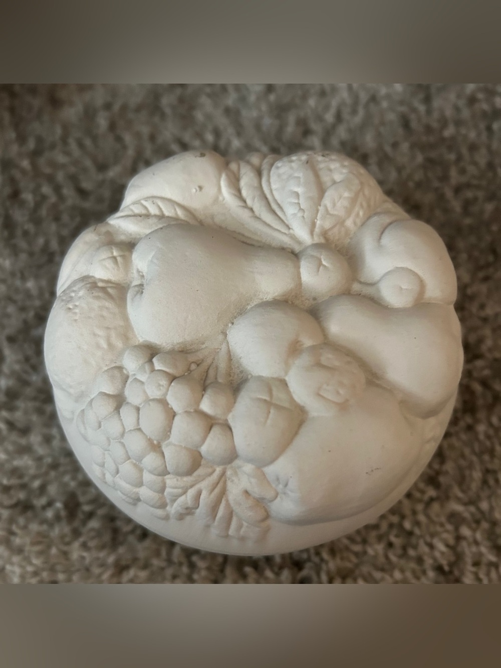 Ceramic Fruit Motif Trinket Box inside is Mint Green